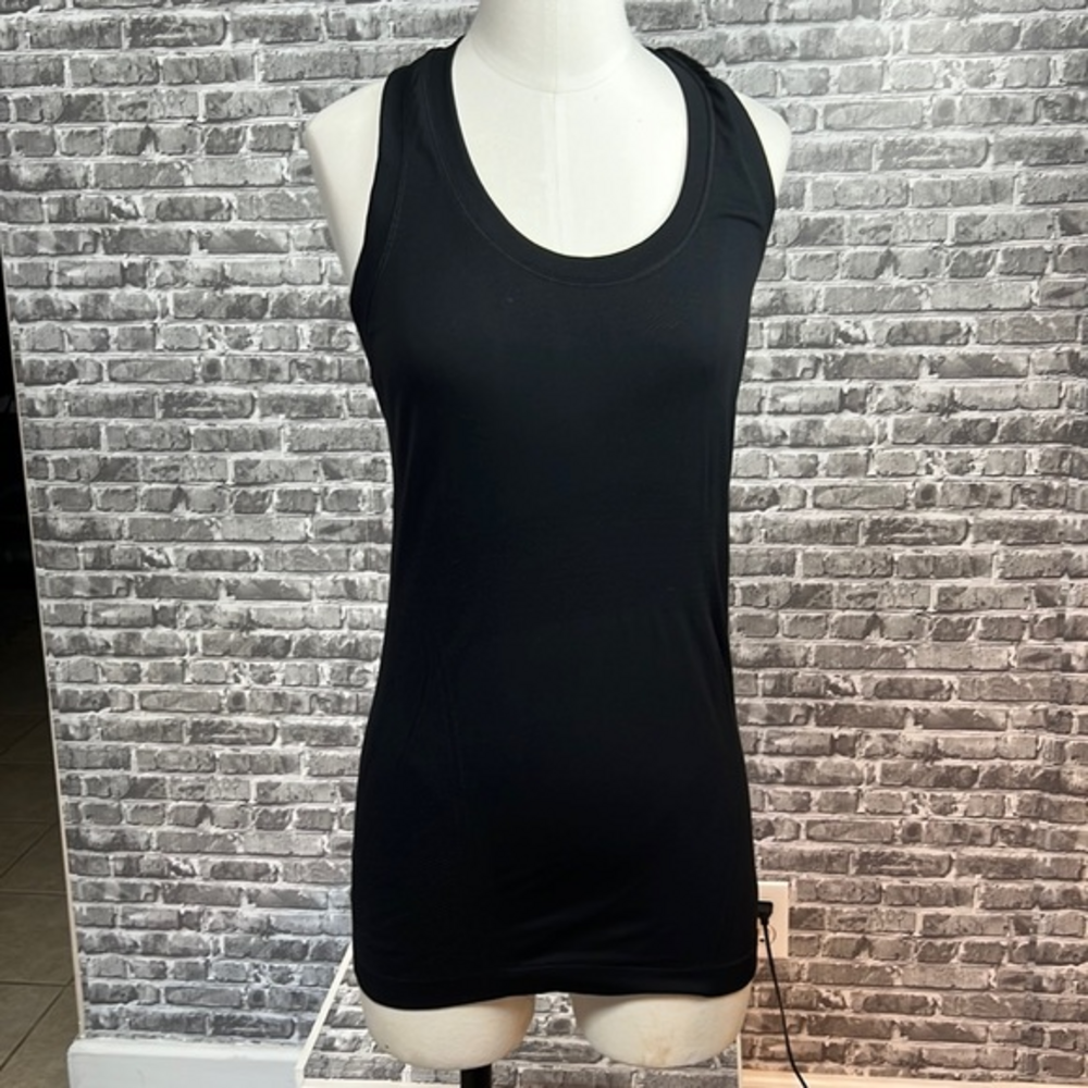 Athleta tank top